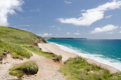 3 Bed in Porthleven (oc-rosen)