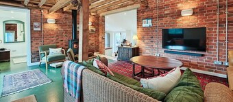 3 Bed in Edenbridge (oc-o34127)