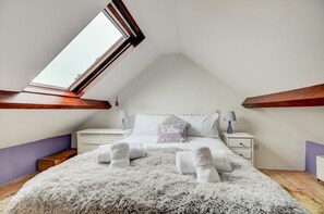 Bügeleisen/Bügelbrett, kostenloses WLAN, Bettwäsche