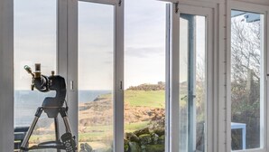 Interior - 3 Bed in Scarborough (oc-sa004) (Ravenscar)
