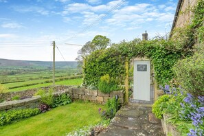Property grounds - 1 Bed in Glaisdale (oc-wa061) (Glaisdale)