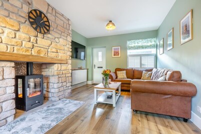 2 Bed in Stoney Middleton (oc-b34247)