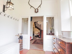 Interior - Druidaig Lodge (Kyle)