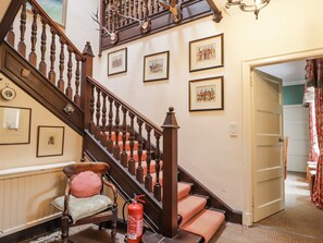 Interior - Druidaig Lodge (Kyle)