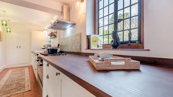 Microwave, oven, dishwasher, highchair