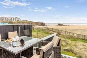 Outdoor dining - 3 Bed in Perranporth (oc-p00692) (Perranporth)