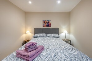2 chambres, accès au Wi-Fi (inclus), literie fournie