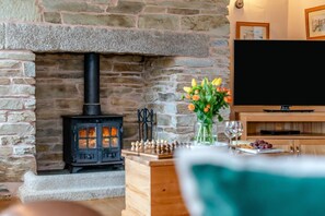 Interior - 3 Bed in Wadebridge (oc-m34228) (Saint Issey)