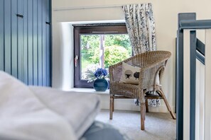 Interior - 2 Bed in Earl Sterndale (oc-j32369) (Earl Sterndale)