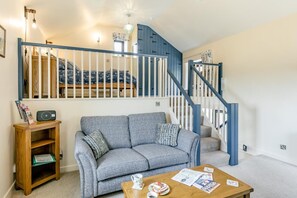 Interior - 2 Bed in Earl Sterndale (oc-j32369) (Earl Sterndale)