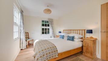 Fer et planche Ă repasser, Wi-Fi gratuit, draps fournis