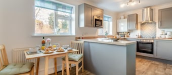 3 Bed in Theberton (oc-1pcs)