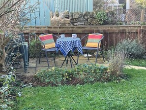Outdoor dining - 3 Bed in Seahouses (oc-s34113) (Seahouses)