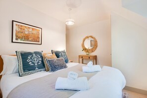 Iron/ironing board, free WiFi, bed sheets - 3 Bed in St. Ives (oc-penlee) (Carbis Bay)