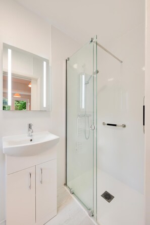 Towels - 3 Bed in Grasmere (oc-ld181) (Grasmere)
