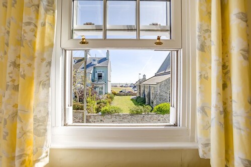 2 Bed in Walmer (oc-ek801)