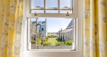 2 Bed in Walmer (oc-ek801)