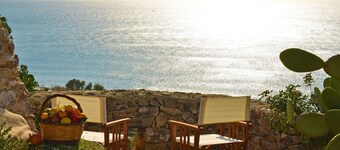 Villa 'Casa Vite 3' avec vue sur la mer, Wi-Fi et climatisation