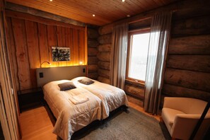 Silitysrauta/-lauta, internet, vuodevaatteet