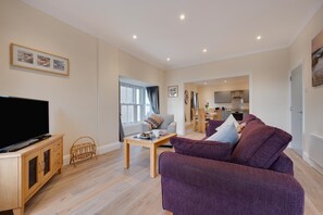 TV - 3 Bed in Saundersfoot (oc-pw9274) (Saundersfoot)