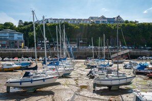 Marina - 3 Bed in Saundersfoot (oc-pw9274) (Saundersfoot)