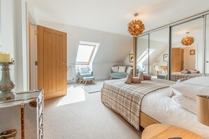 Iron/ironing board, free WiFi, bed sheets - 4 Bed in Saundersfoot (oc-pw9285) (Saundersfoot)