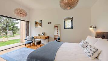 Fer et planche Ă repasser, Wi-Fi gratuit, draps fournis