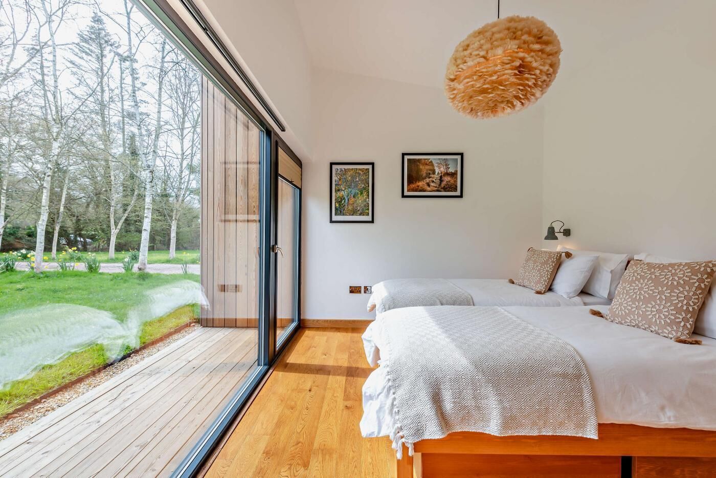 Fer et planche à repasser, Wi-Fi gratuit, draps fournis