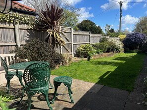 Outdoor dining - 3 Bed in Mundesley (oc-i27202) (Mundesley)