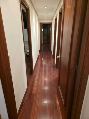 Interior - Beach Big 3 Bedrooms Apartment Parking Included (Donostia / San Sebastián)