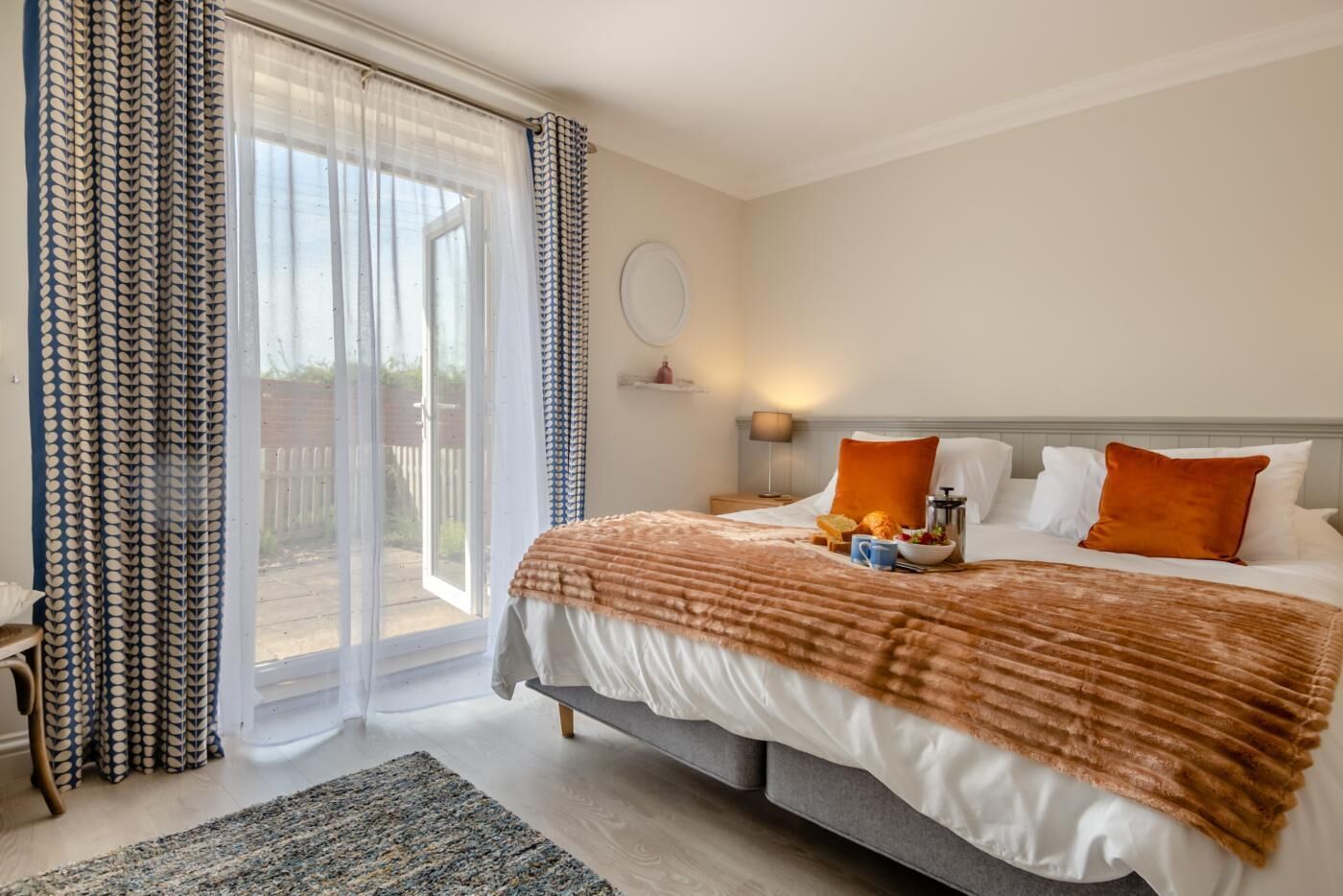 مكواة/لوح كي وواي فاي مجانًا وملاءات أسرّة