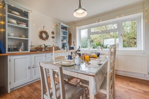 Dining - 4 Bed in Waxham (oc-p27241) (Waxham)