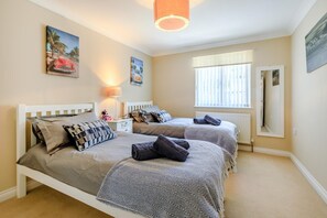 Iron/ironing board, free WiFi, bed sheets - 2 Bed in Woolacombe (oc-d27261) (Woolacombe)