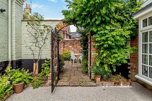 Terrace/patio - 2 Bed in Yoxford (oc-c27253) (Wickham Market)
