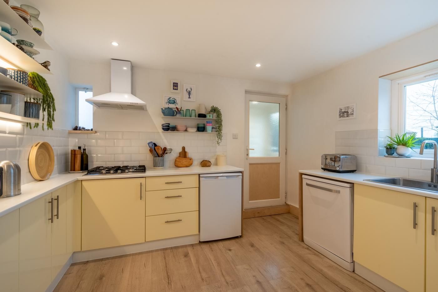 Microwave, oven, dishwasher, highchair