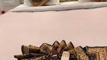 Doppia Deluxe | Una scrivania, Wi-Fi gratuito