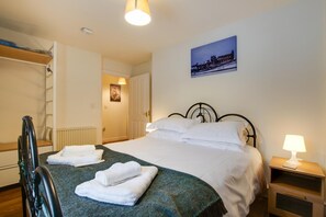 Free WiFi, bed sheets - 1 Bed in Whitby (oc-h27278) (Whitby)