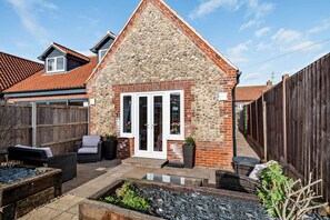 Exterior - 1 Bed in Sheringham (oc-o27284) (Sheringham)