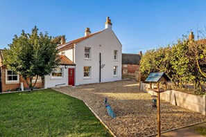 Exterior - 3 Bed in Thurne (oc-t27347) (Ashby with Oby)