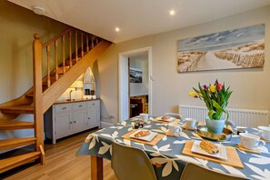 Dining - 3 Bed in Thurne (oc-t27347) (Ashby with Oby)