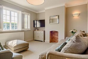 TV - 3 Bed in Southwold (oc-s27351) (Southwold)