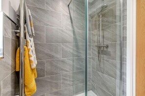 Towels - 1 Bed in Helston (oc-a27352) (Helston)