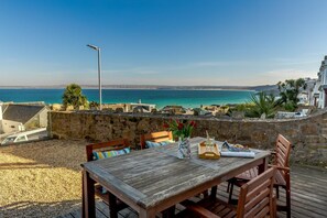 Outdoor dining - 2 Bed in St. Ives (oc-1seab) (St Ives)