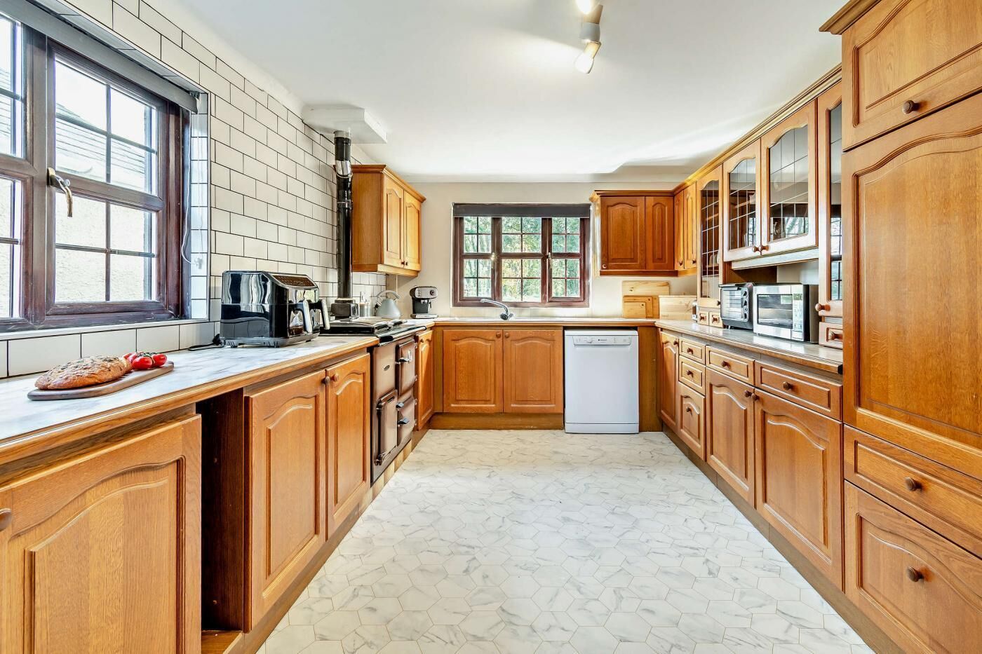 Lave-vaisselle, chaise haute