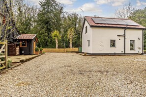 Exterior - 2 Bed in Ketteringham (oc-p27381) (Ketteringham)