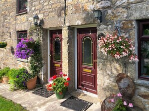 Exterior detail - 1 Bed in St. Erth (oc-c27438) (Saint Erth)