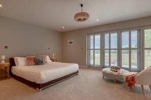 Travel crib, free WiFi, bed sheets - 4 Bed in Docking (oc-s27413) (Docking)
