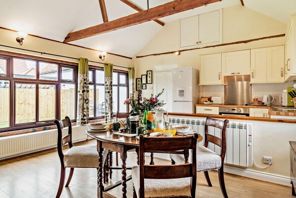 Microwave, oven, cookware/dishes/utensils