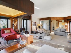 Interior - Country House 'Quinta Casa Alto da Coutada' with Mountain View, Wi-Fi & Air Conditioning (Ponte de Lima)