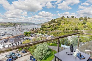 Outdoor dining - 3 Bed in Kingswear (oc-bc121) (Dartmouth)